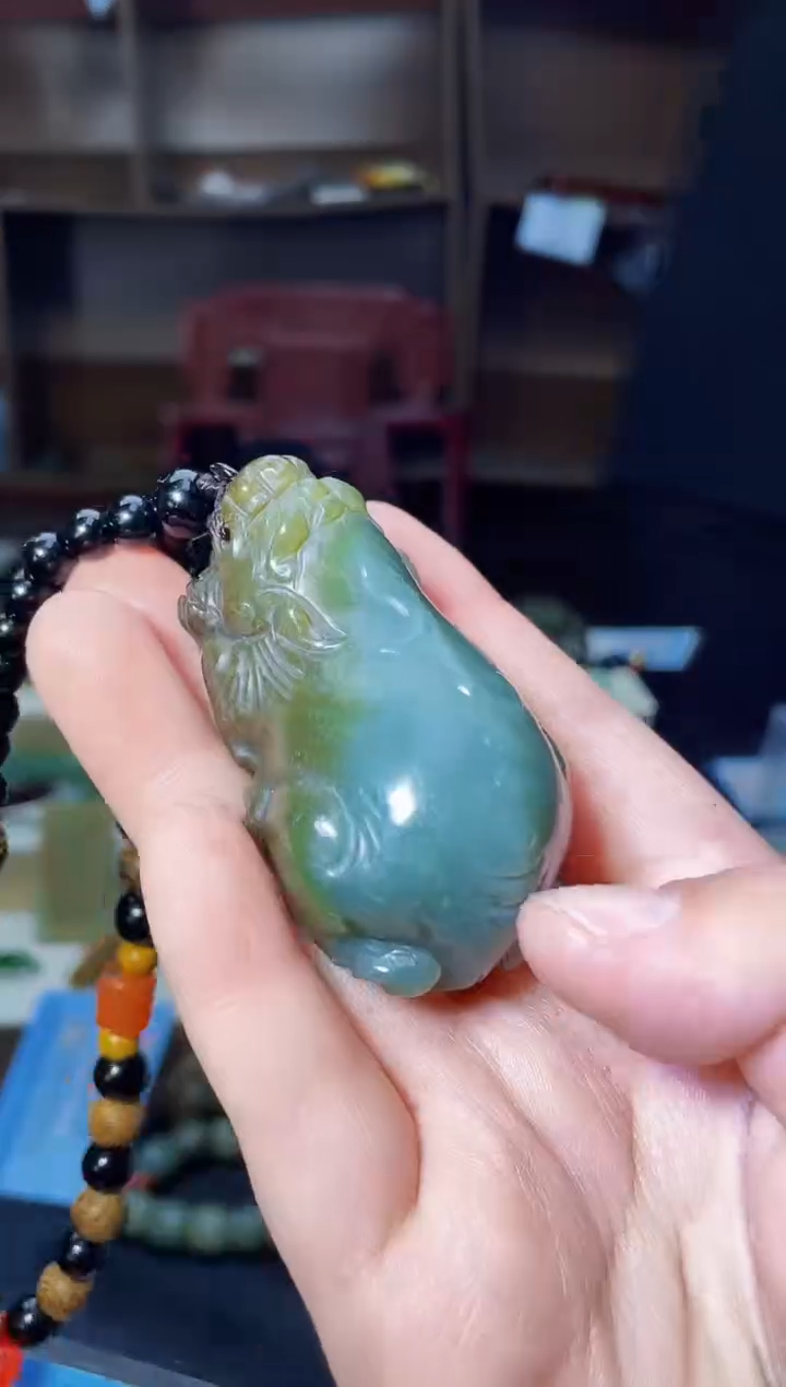 【闪购商品】和田玉颈饰未镶嵌1