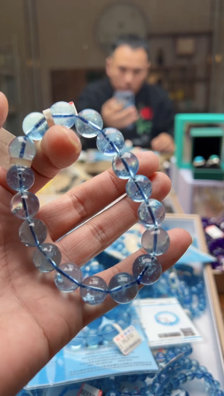 合成欧泊未镶嵌李**6J701海蓝宝手链12mm+