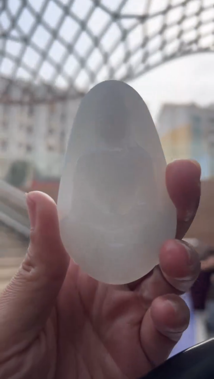 【闪购商品】定制翡翠未镶嵌观音