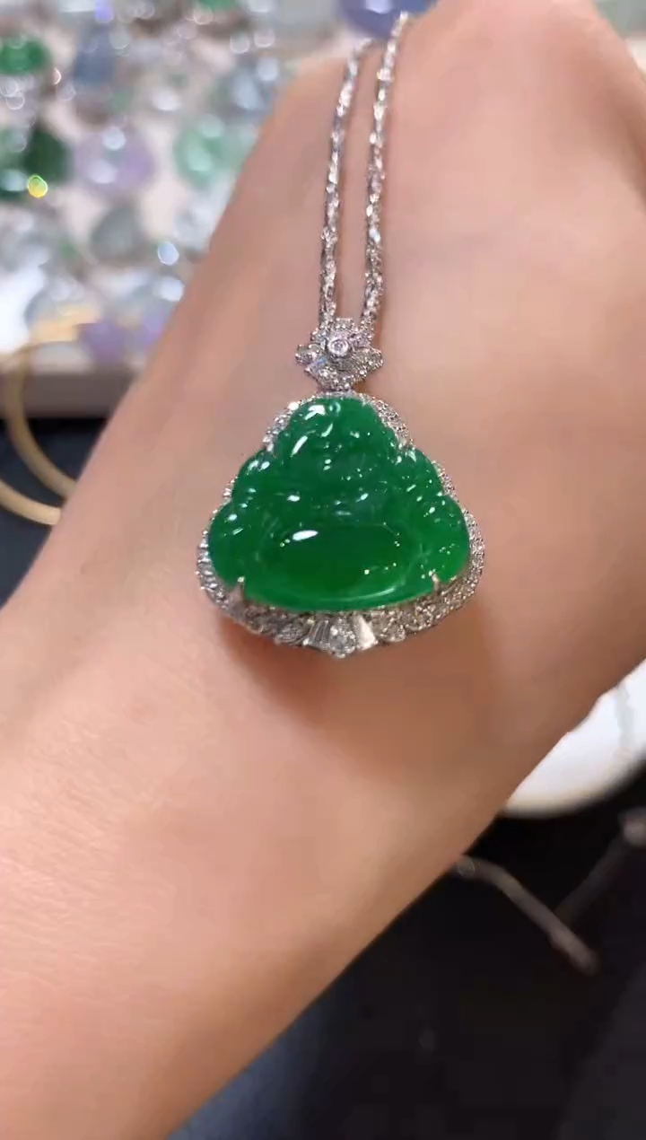 吊坠(不含链)18K金镶嵌翡翠z119  