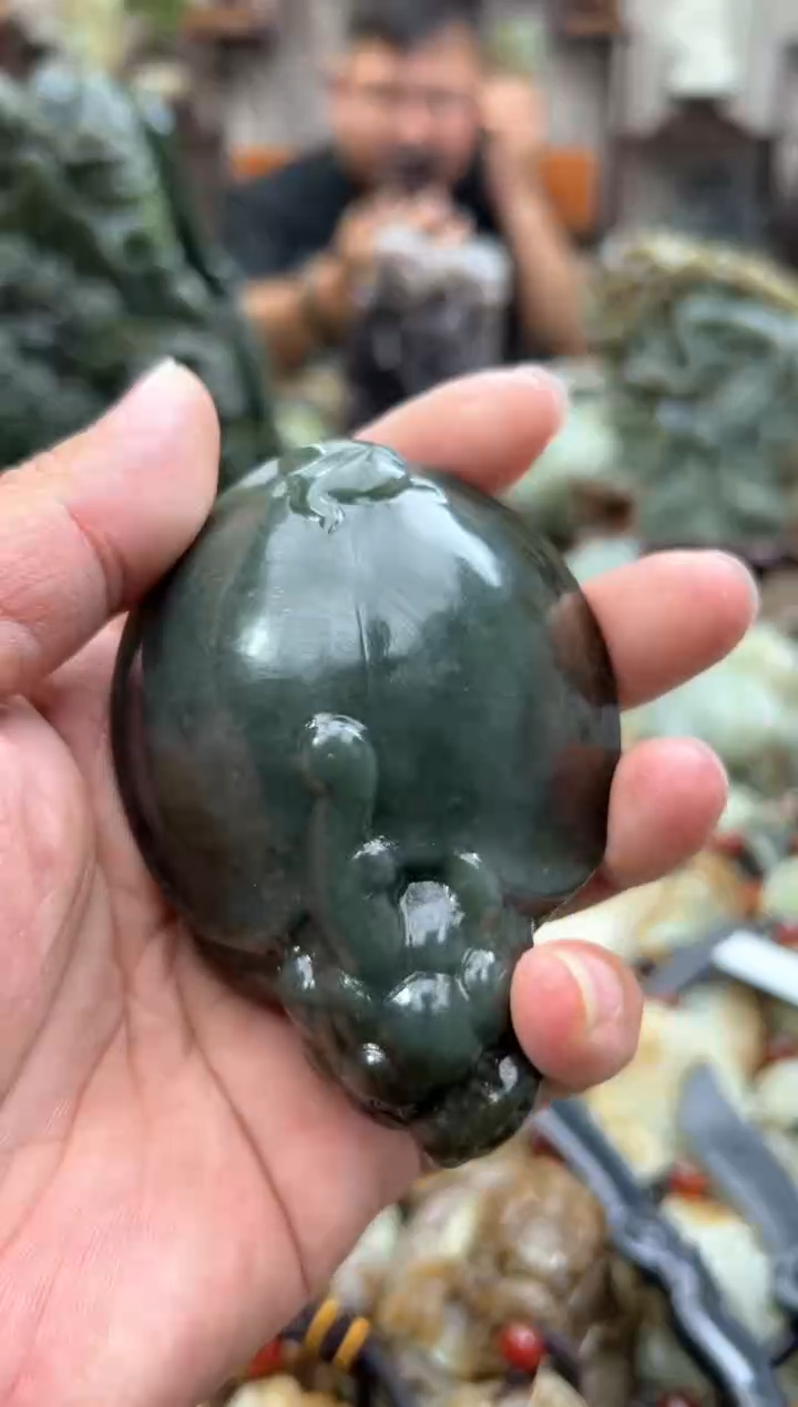 和田玉未镶嵌把件271