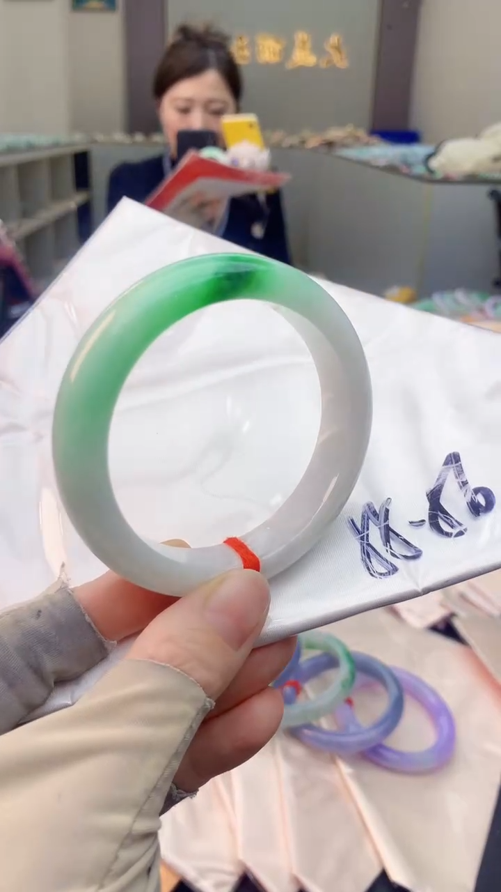 未镶嵌手镯翡翠0819360278