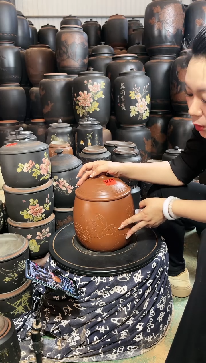 壶完品 茶叶罐 复烧 大龙蛋 荷花 051