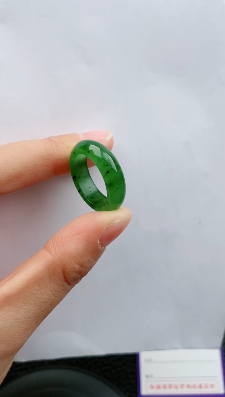 【闪购商品】和田玉戒指未镶嵌888微色差T