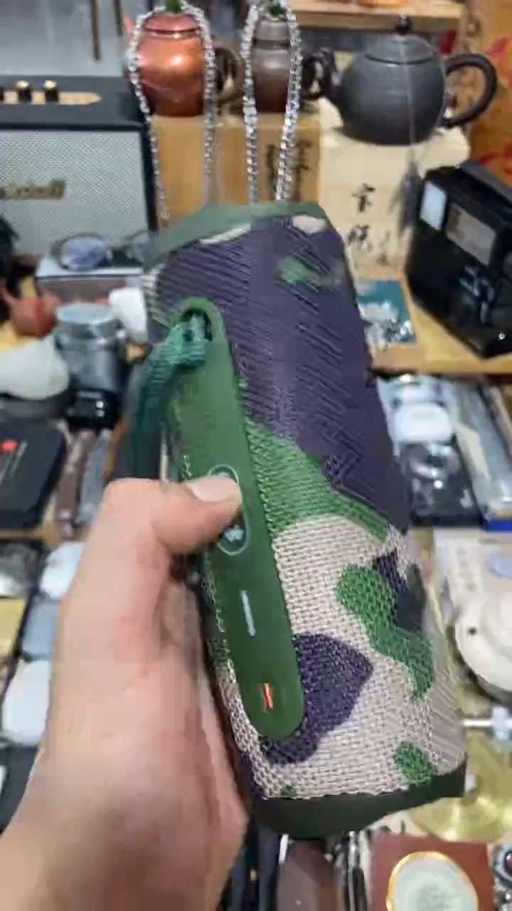 瓷片闪购商品   如图所示