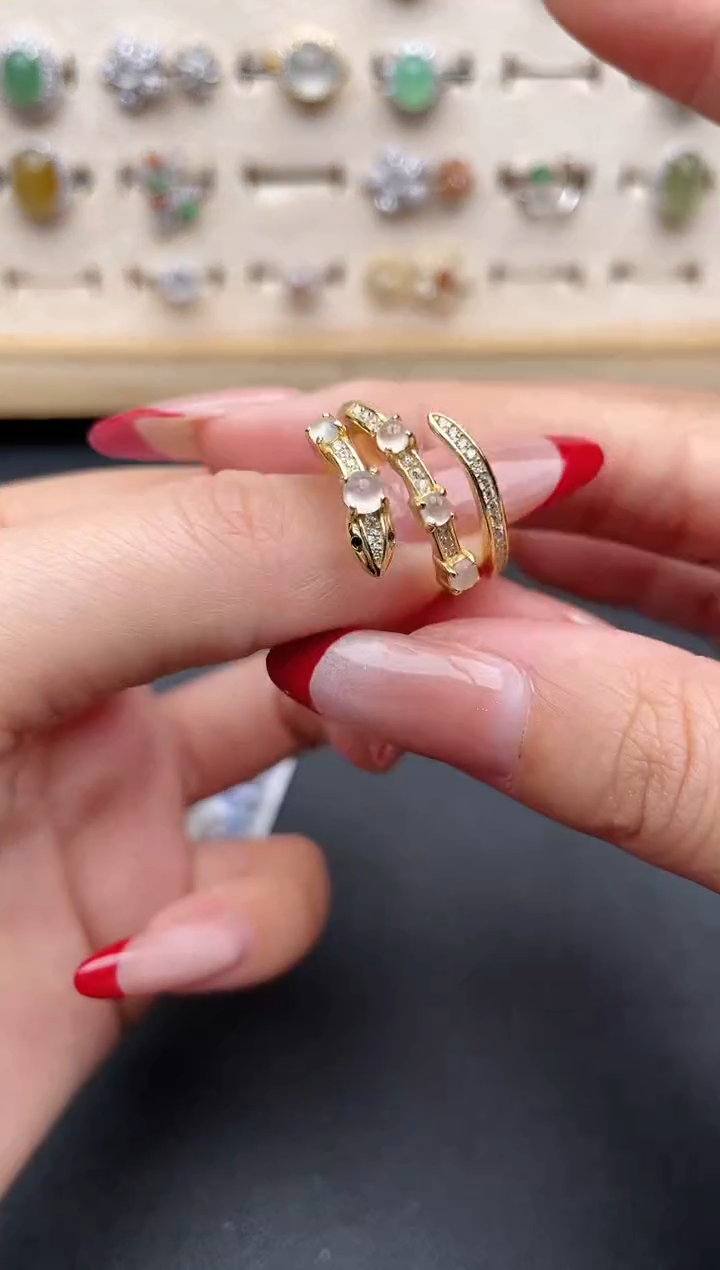 【闪购商品】翡翠戒指银S925镶嵌一物一证一礼盒