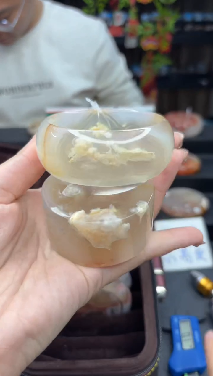 【闪购商品】石英质玉手镯未镶嵌666（57圈赠送镯心）