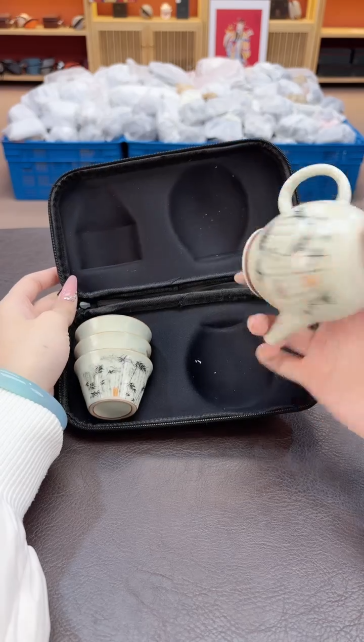 【闪购商品】摆件瓷SC1111111111111