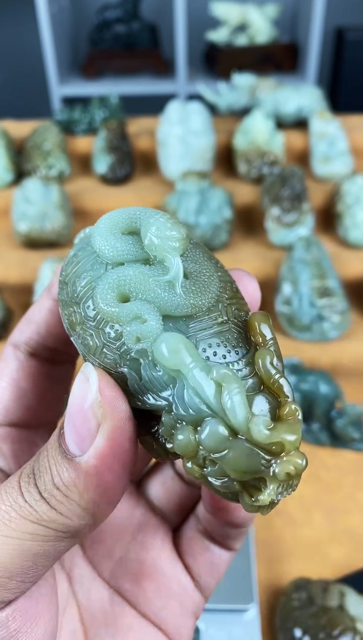 未镶嵌和田玉挂件1