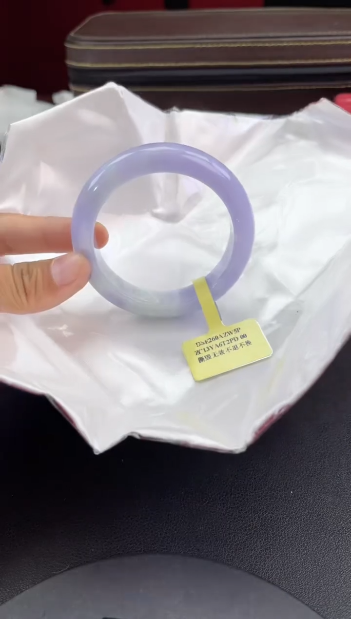 【闪购商品】翡翠未镶嵌手镯1翡翠手镯