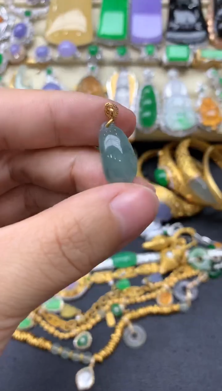 【闪购商品】翡翠颈饰18K金镶嵌231-中国好珍宝