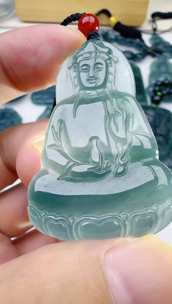 颈饰未镶嵌翡翠天然A货翡翠  多样性随机发其一