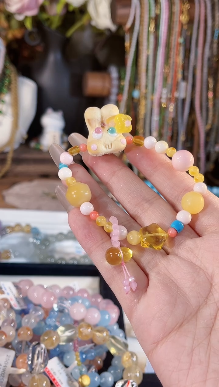 【闪购商品】蜜蜡手链未镶嵌多样性发货其一