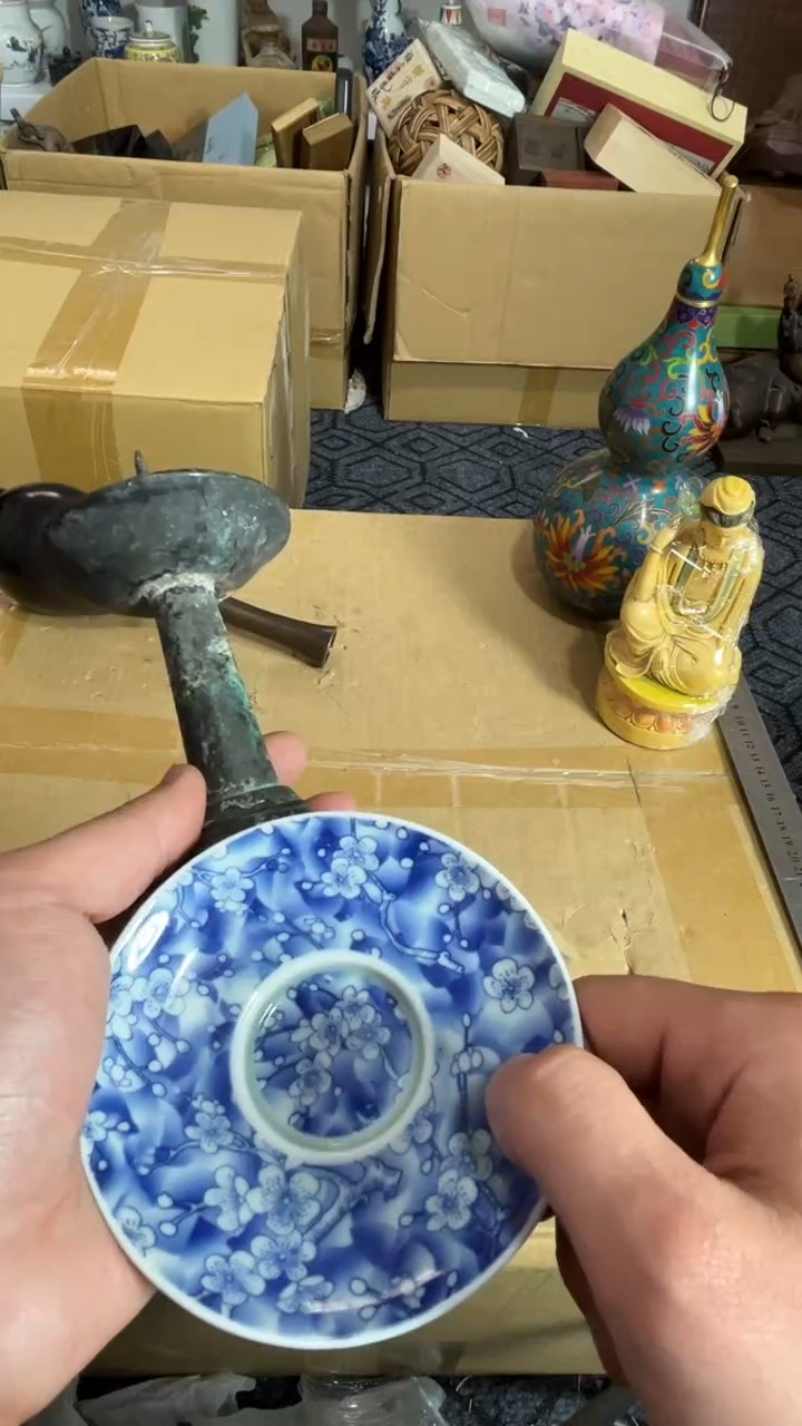 莫*藏赖收藏高端美术工艺品