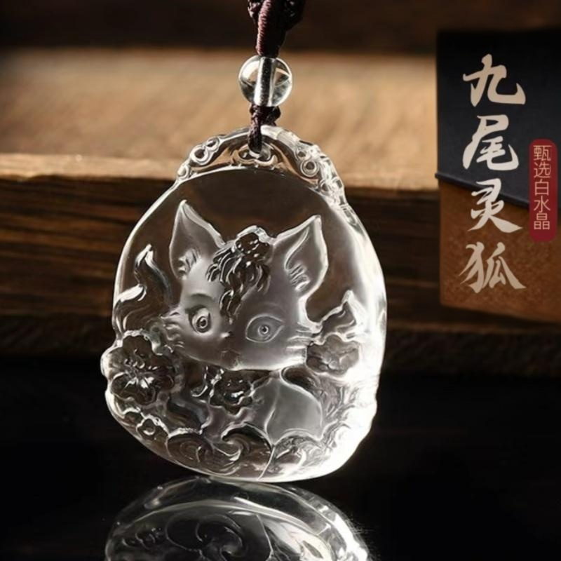 天然白水晶小狐狸吊坠秋冬高级感白水晶毛衣坠九尾狐吊坠男女情侣