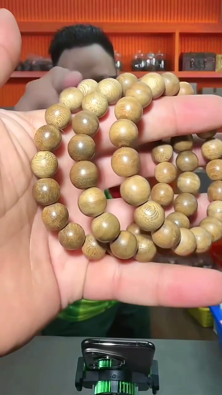 沉香手串a1号单圈香港红油多样性发一