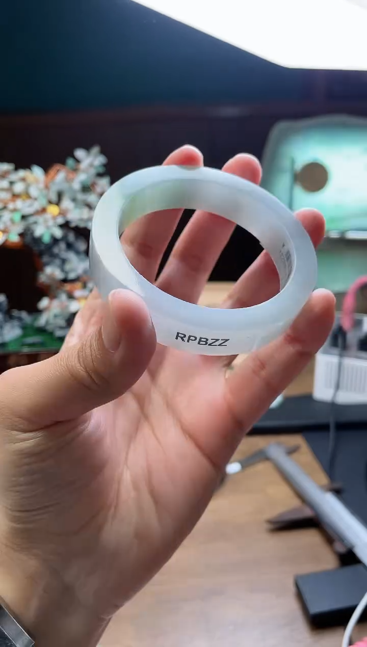 【闪购商品】定制翡翠手镯未镶嵌定制