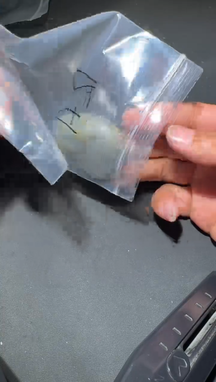 未镶嵌和田玉（糖玉）挂件和田玉