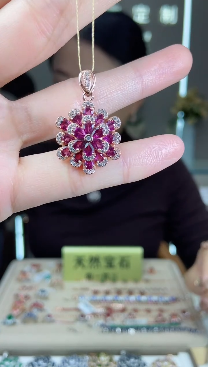 【闪购商品】石榴石颈饰银S925镶嵌颈饰
