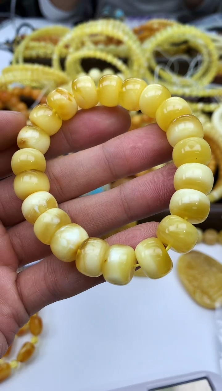 裸石蜜蜡未镶嵌手串