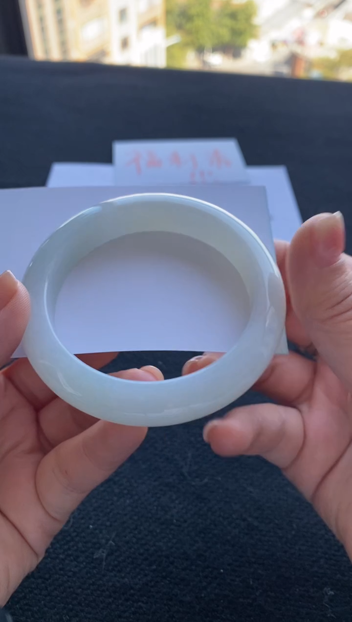 【闪购商品】翡翠手镯未镶嵌买断价013188