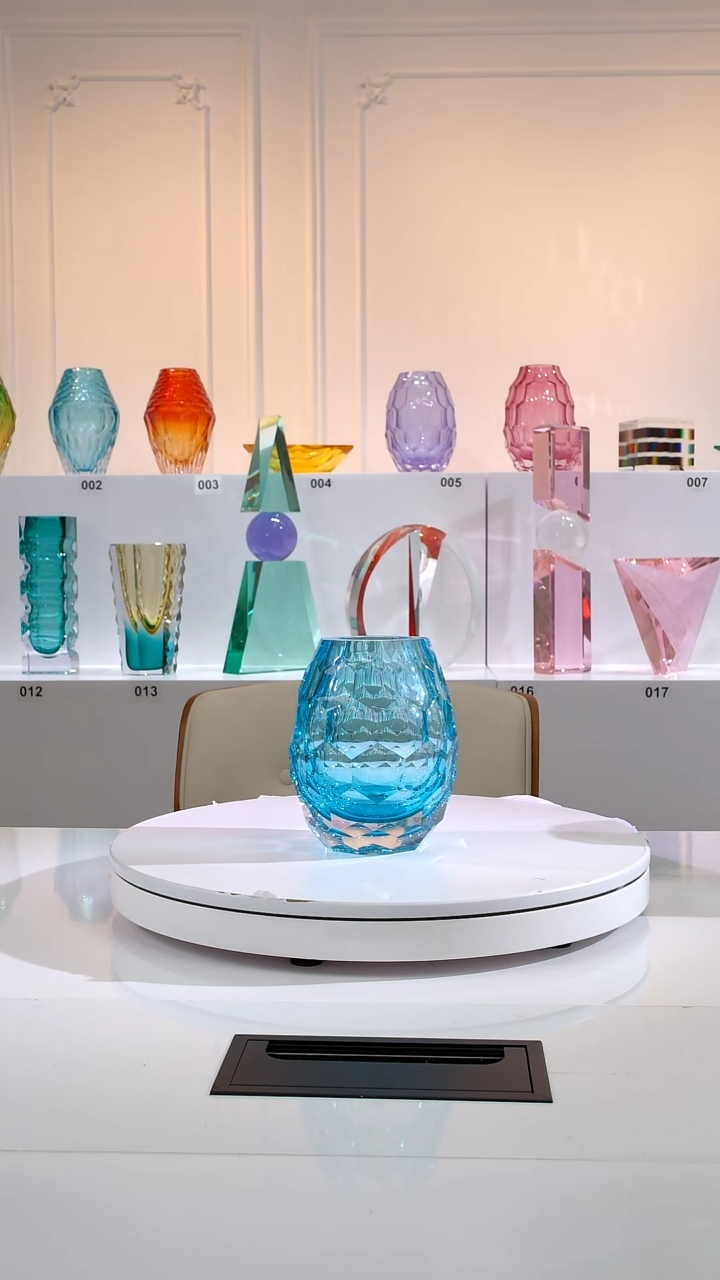 静*湖水色宽口小花瓶