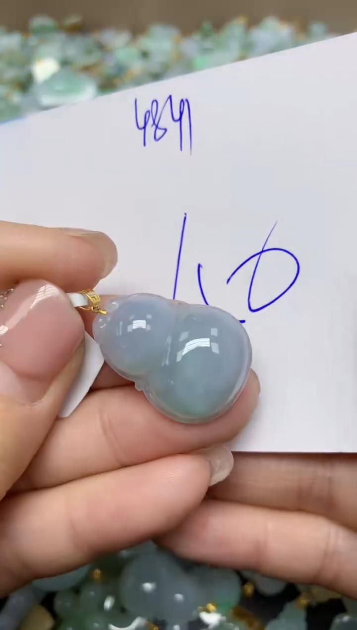 【闪购商品】翡翠挂件18K金镶嵌 天然翡翠A货