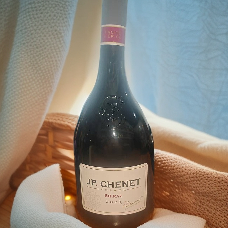 JingHongQi/京红旗香奈西拉干红葡萄酒14度750ml