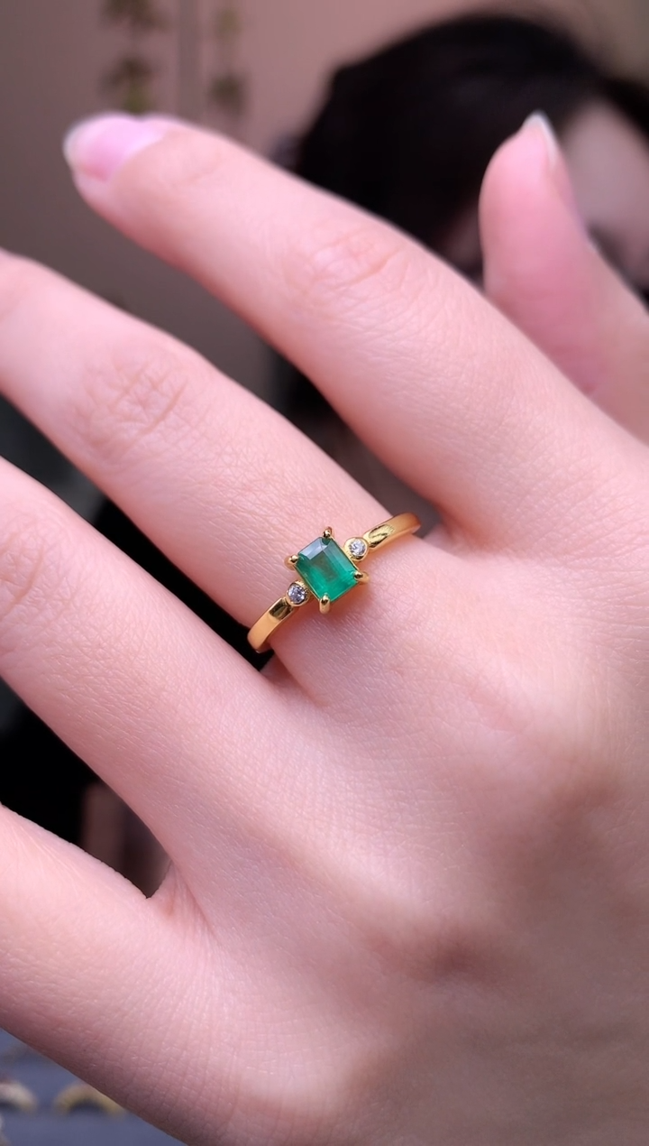 【闪购商品】祖母绿戒指银S925镶嵌戒指