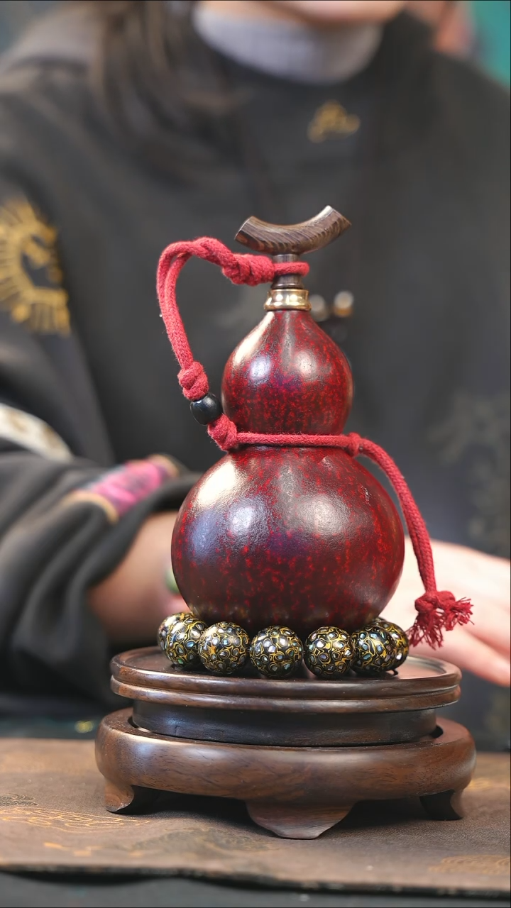 【闪购商品】YK109大漆酒葫芦不包手串及旋转底座