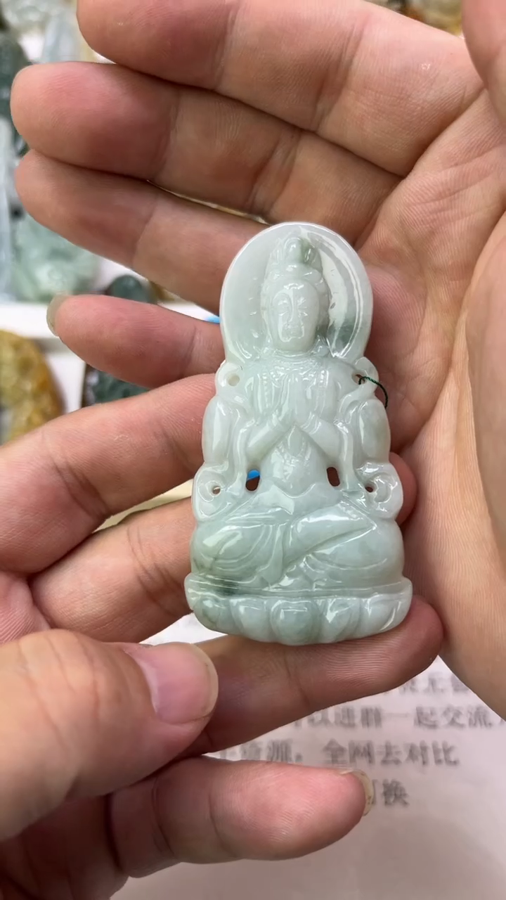 翡翠未镶嵌颈饰老*子天然翡翠