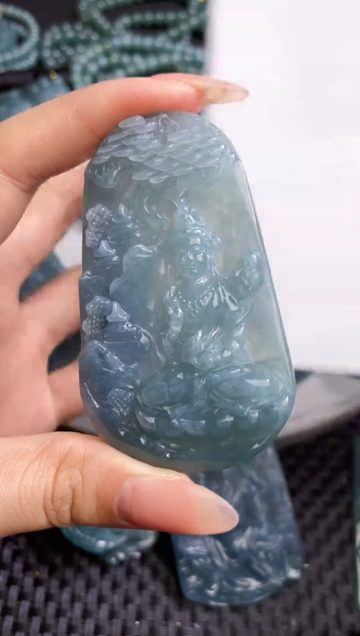 【闪购商品】翡翠颈饰未镶嵌111111111111