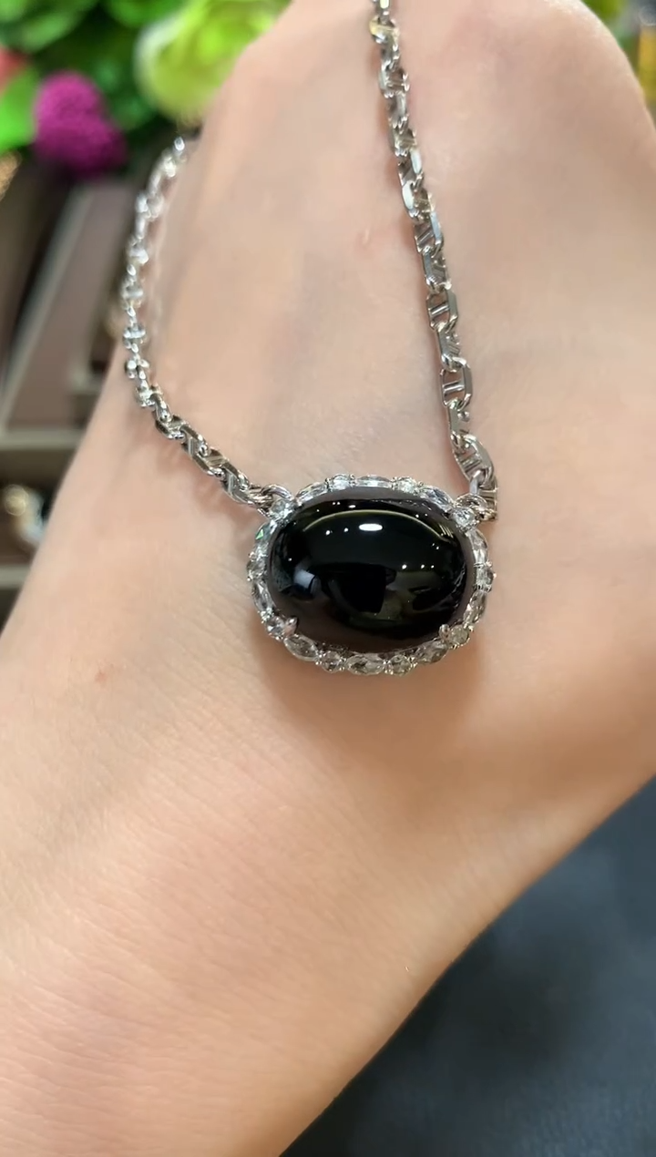 套链18K金镶嵌翡翠m81  