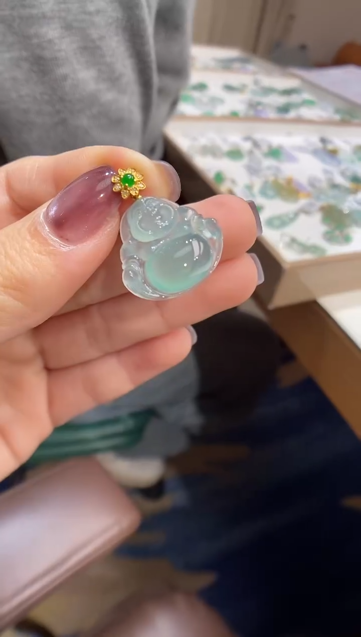 【闪购商品】翡翠颈饰18K金镶嵌佛公