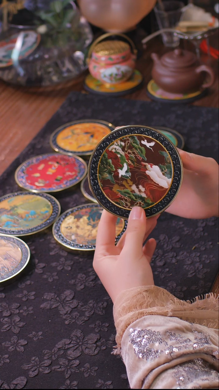 壹藏贰宝闲云野鹤图案铜圈杯垫一片