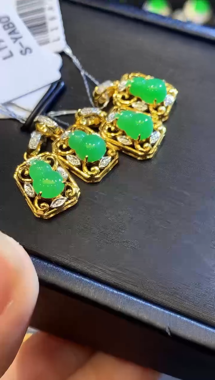 翡翠18K金镶嵌吊坠(不含链)L1910多样性发其一