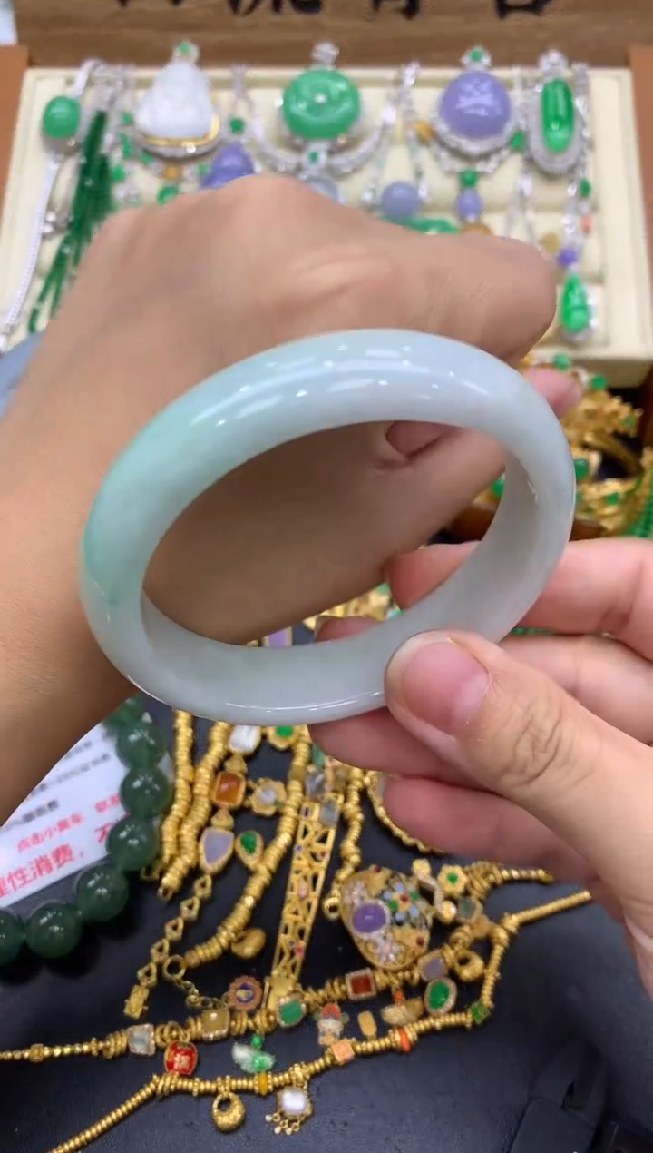 翡翠手镯未镶嵌293-中国好珍宝