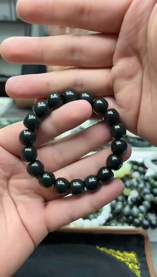 手串未镶嵌和田玉新疆沙枣青12