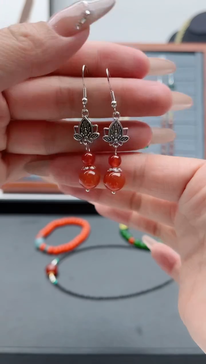 【闪购商品】南红玛瑙耳饰银S925镶嵌6508