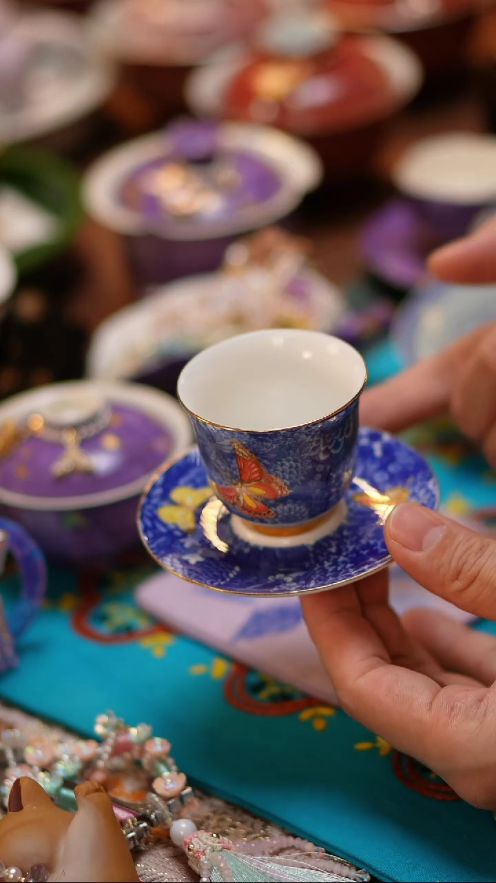 【闪购商品】万花蝶恋花陶瓷杯+杯垫