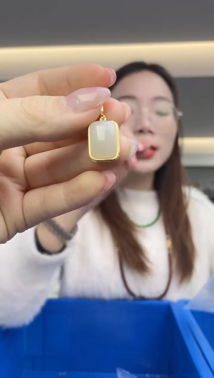 【闪购商品】和田玉`银S925镶嵌（多样性发一件）