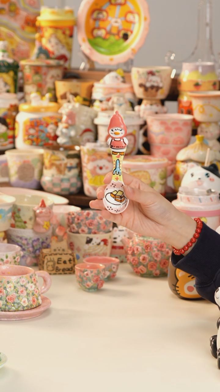 其他景德镇釉下彩手绘设计师款陶瓷