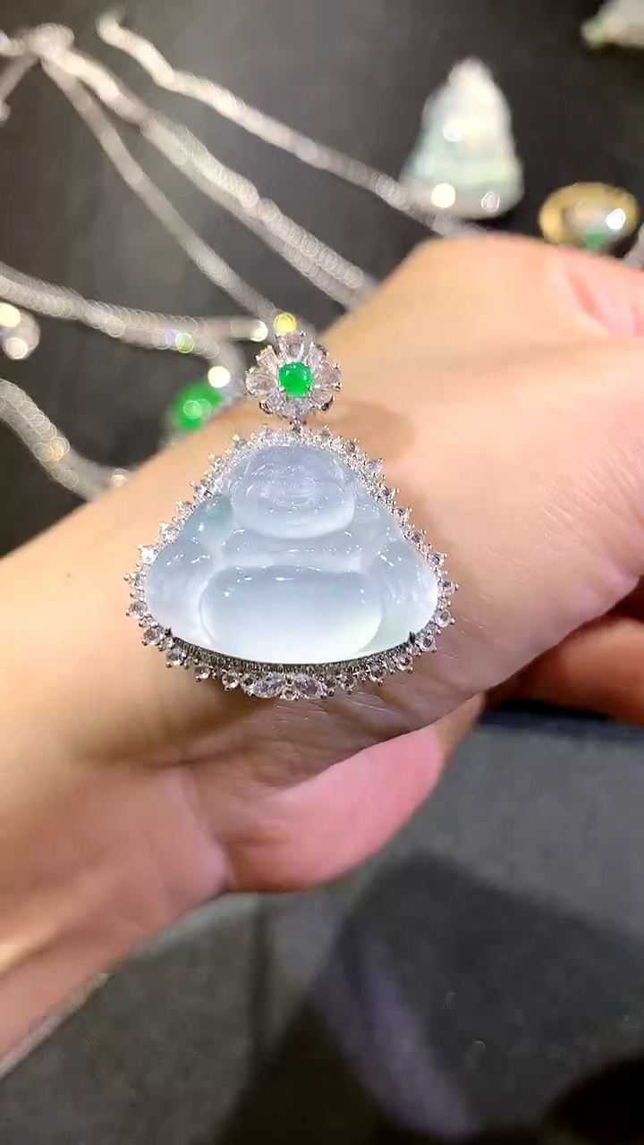 【闪购商品】翡翠吊坠(不含链)18K金镶嵌126-佛公