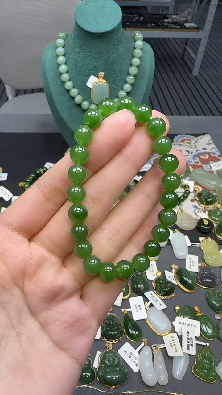 未镶嵌手串和田玉1