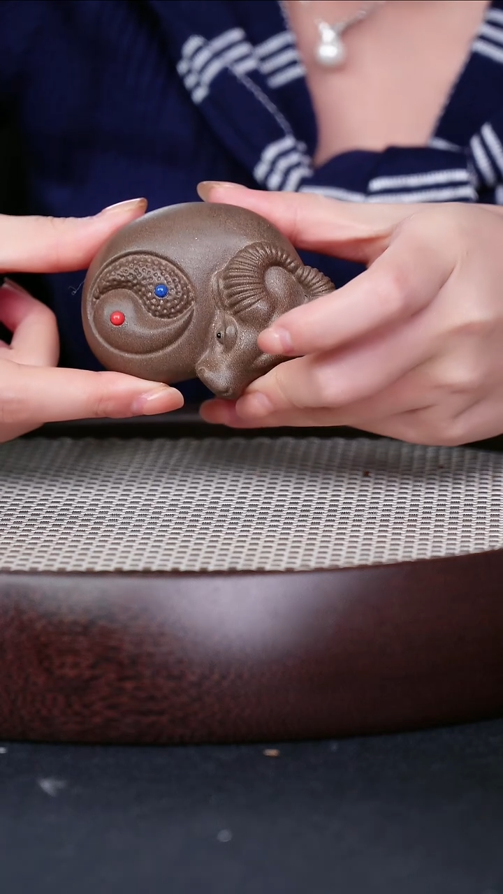 茶壶紫砂宜兴紫砂牛转乾坤