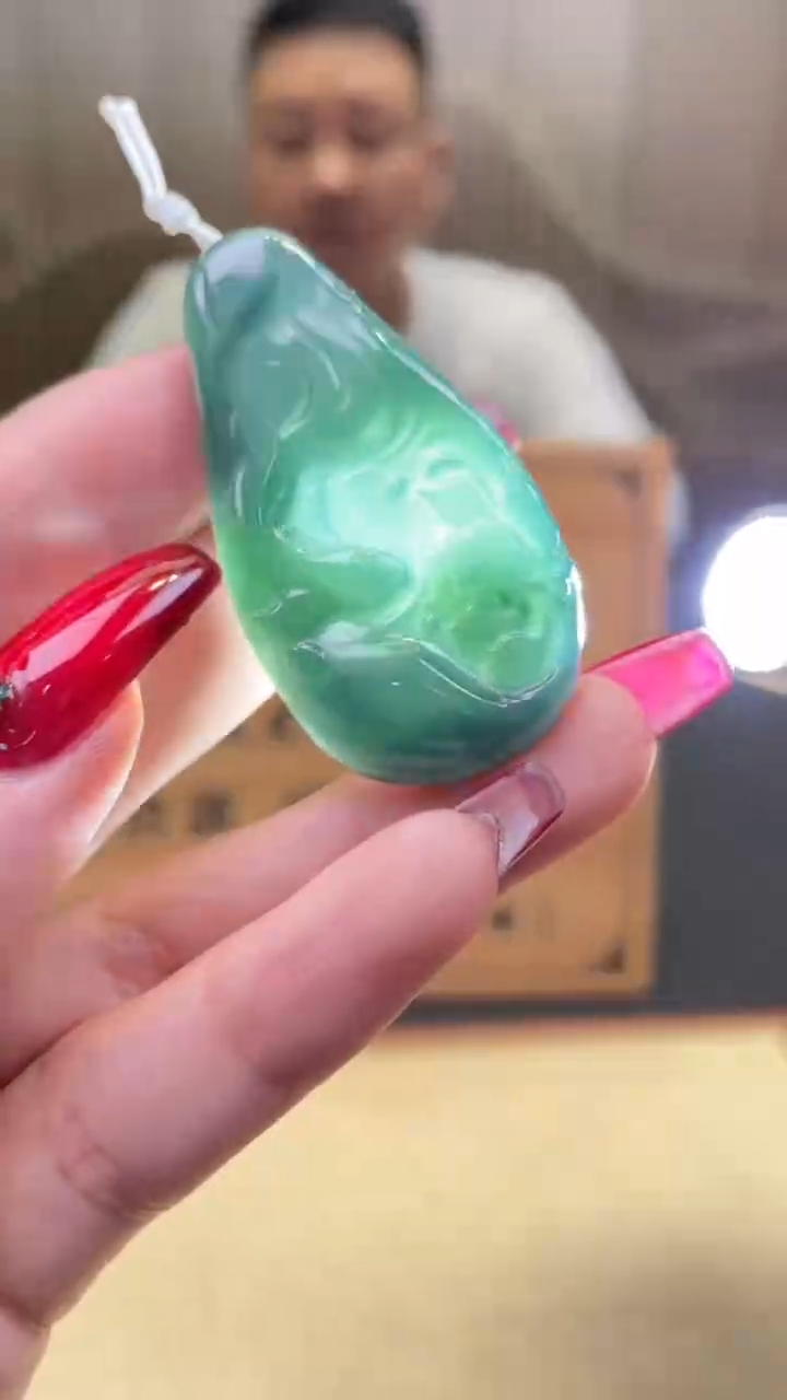 【闪购商品】定制翡翠未镶嵌       *550