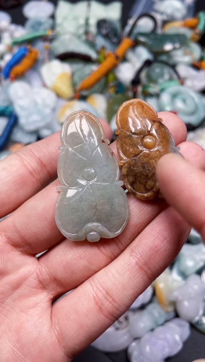 【闪购商品】翡翠颈饰未镶嵌天然翡翠a货