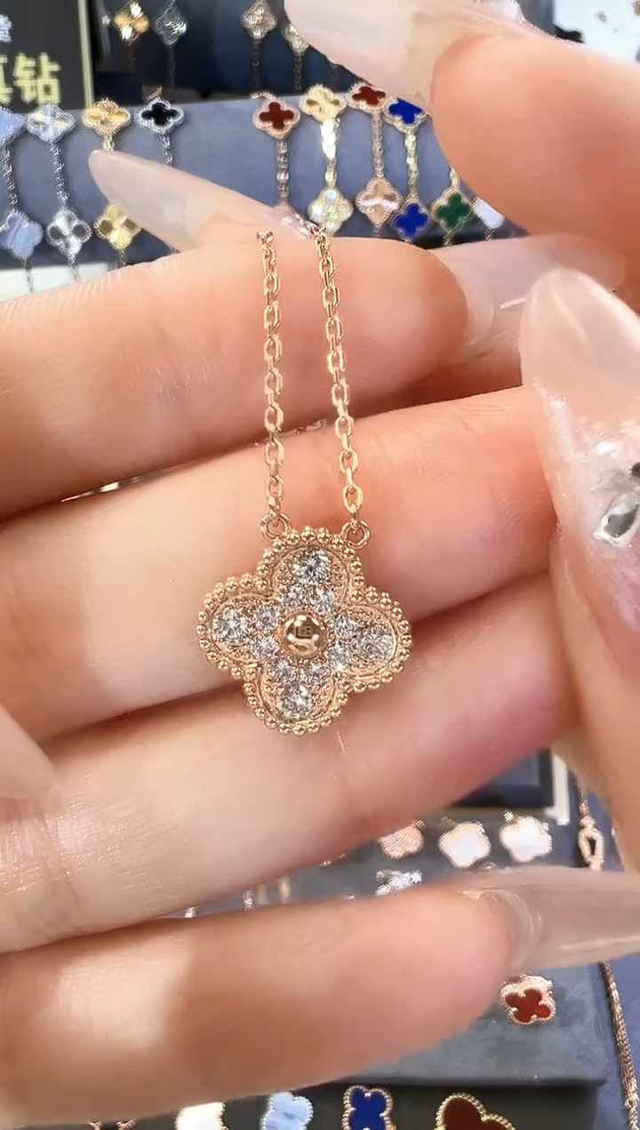 【闪购商品】钻石颈饰18K金镶嵌18K玫瑰金项链