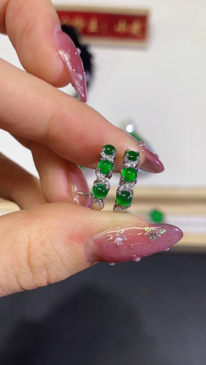 【闪购商品】翡翠颈饰未镶嵌3团购多样性发货