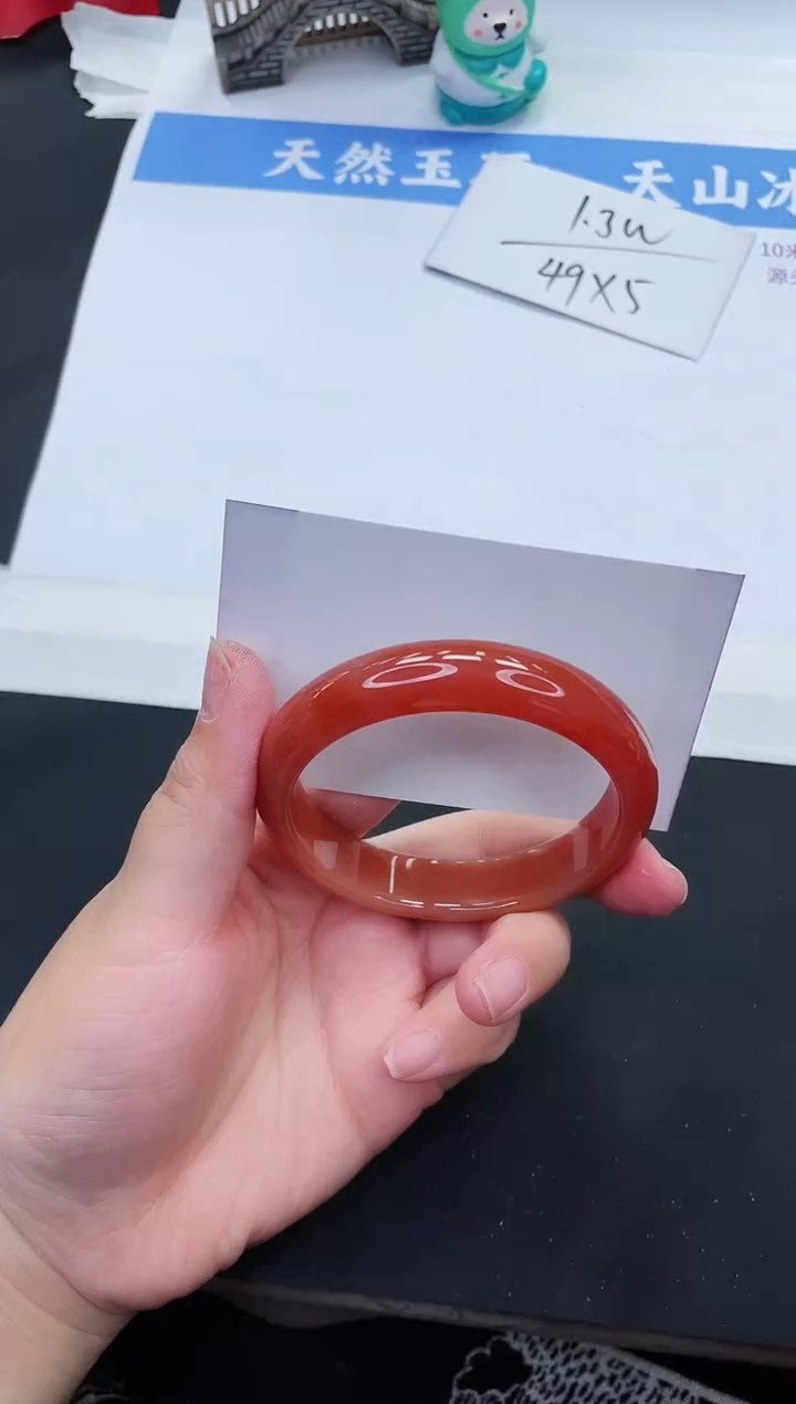 【闪购商品】石英质玉手镯未镶嵌M218-57+
